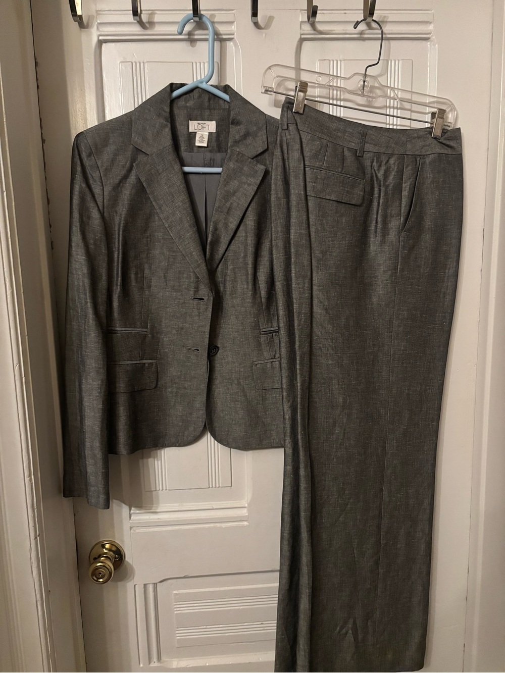LOFT Women's Gray Tailored Suit Jacket and Pants